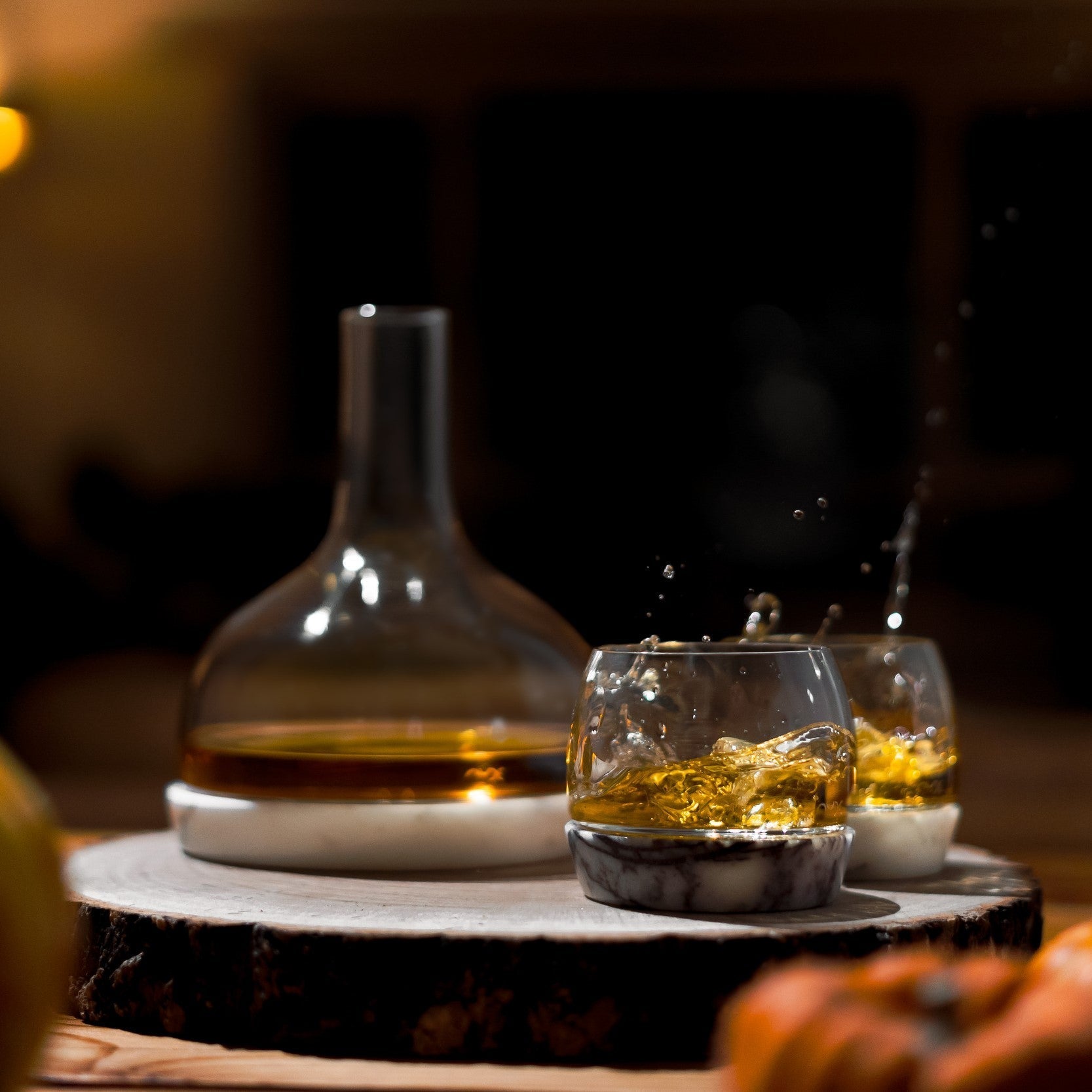 Chill Carafe With Marble Base | Clear Crystal/Marble