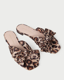 Color: Leopard