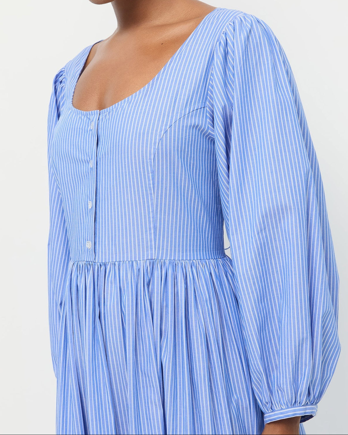 Color: Blue Stripe