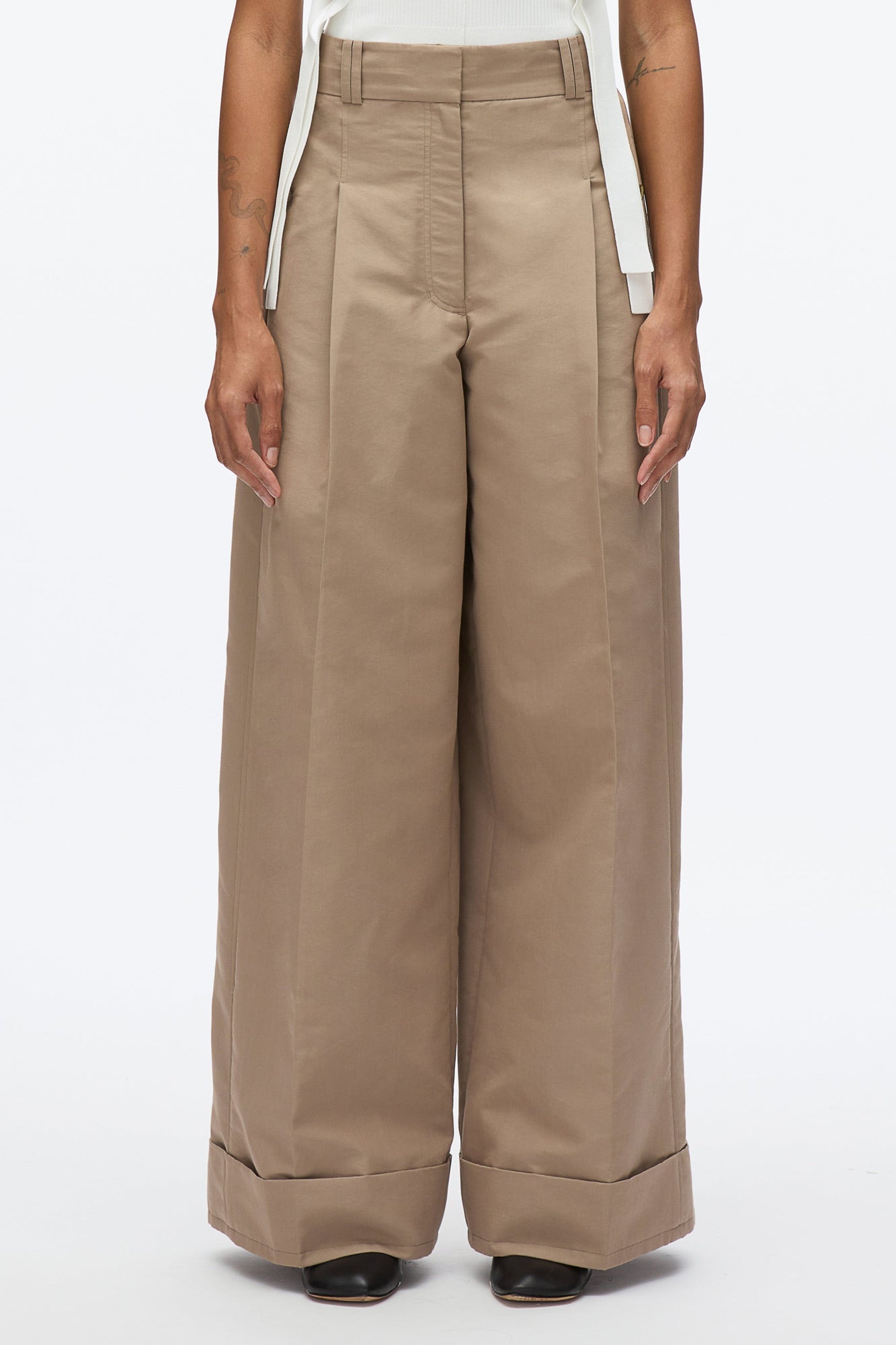 Petite Pleated Wide Leg Trouser | Stone Grey