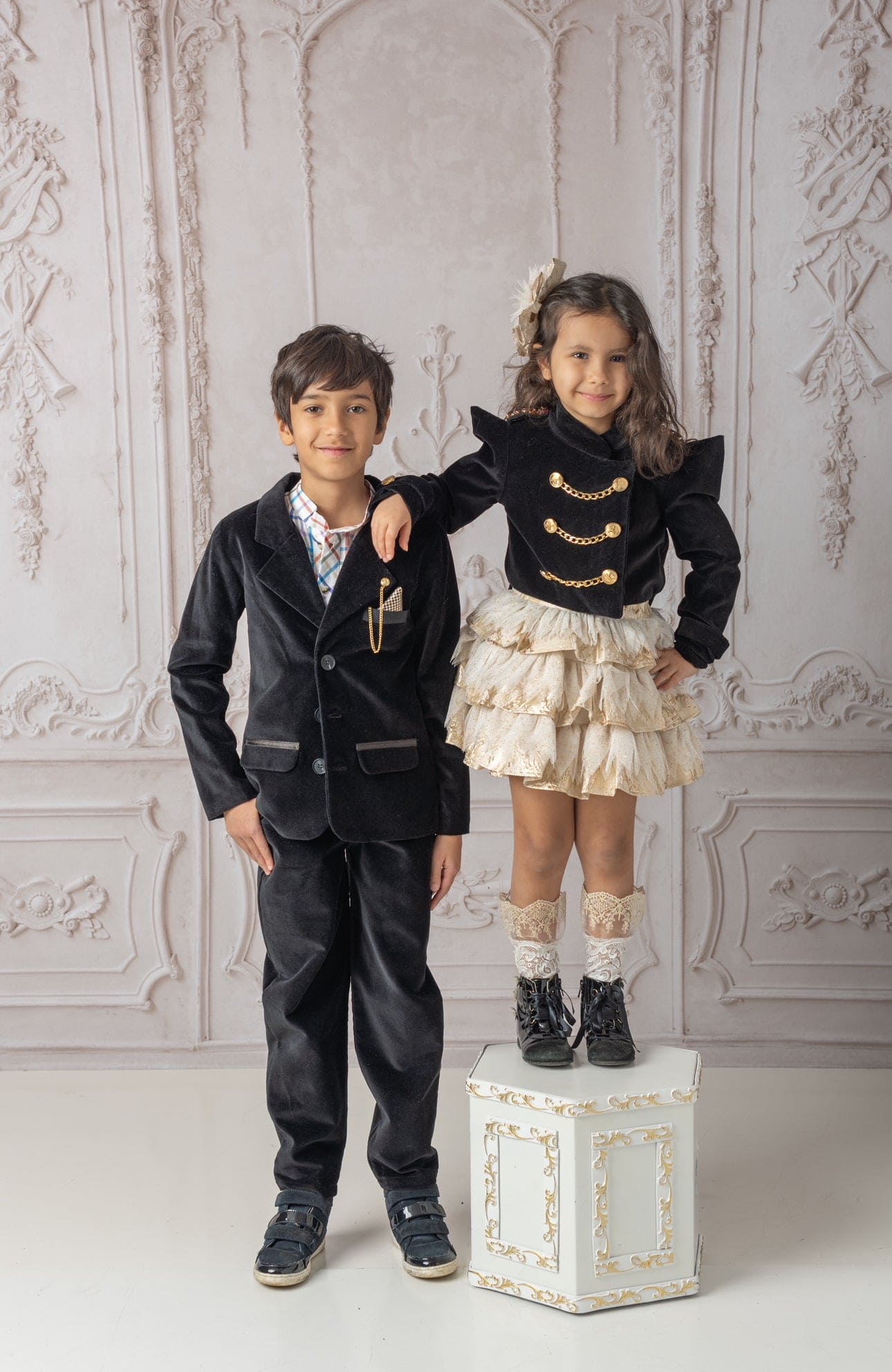 Boy | Charlie Velour Boy's Blazer | Black