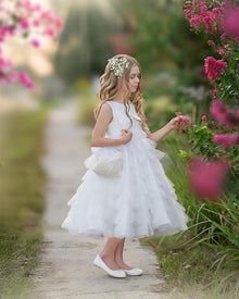 Girl | Pearl Handle Pouch Bag | White