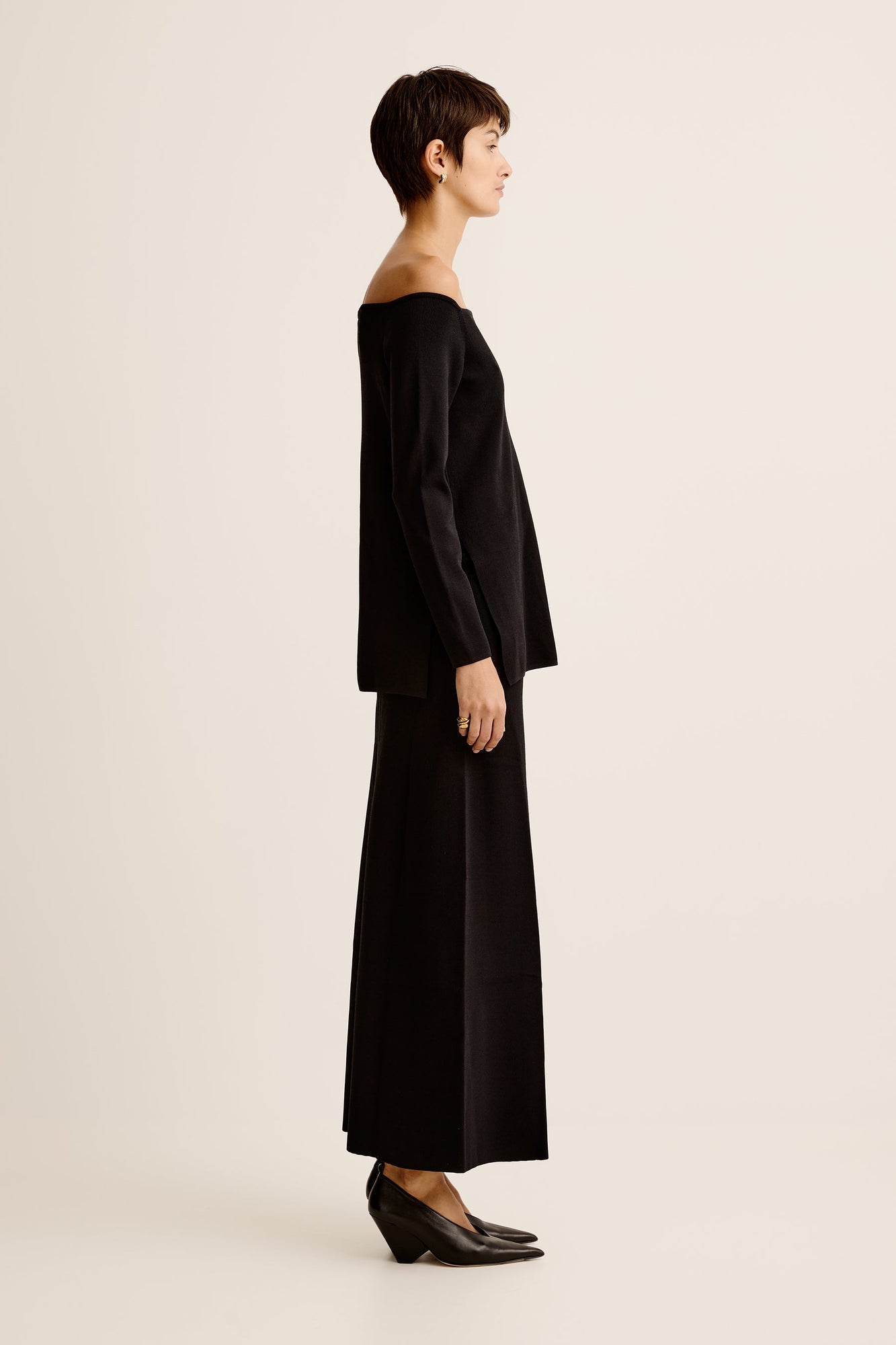 Obie Off Shoulder Knit Top | Black