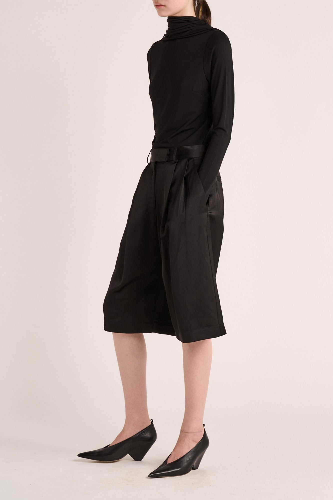 Finesa Tailored Shorts | Black