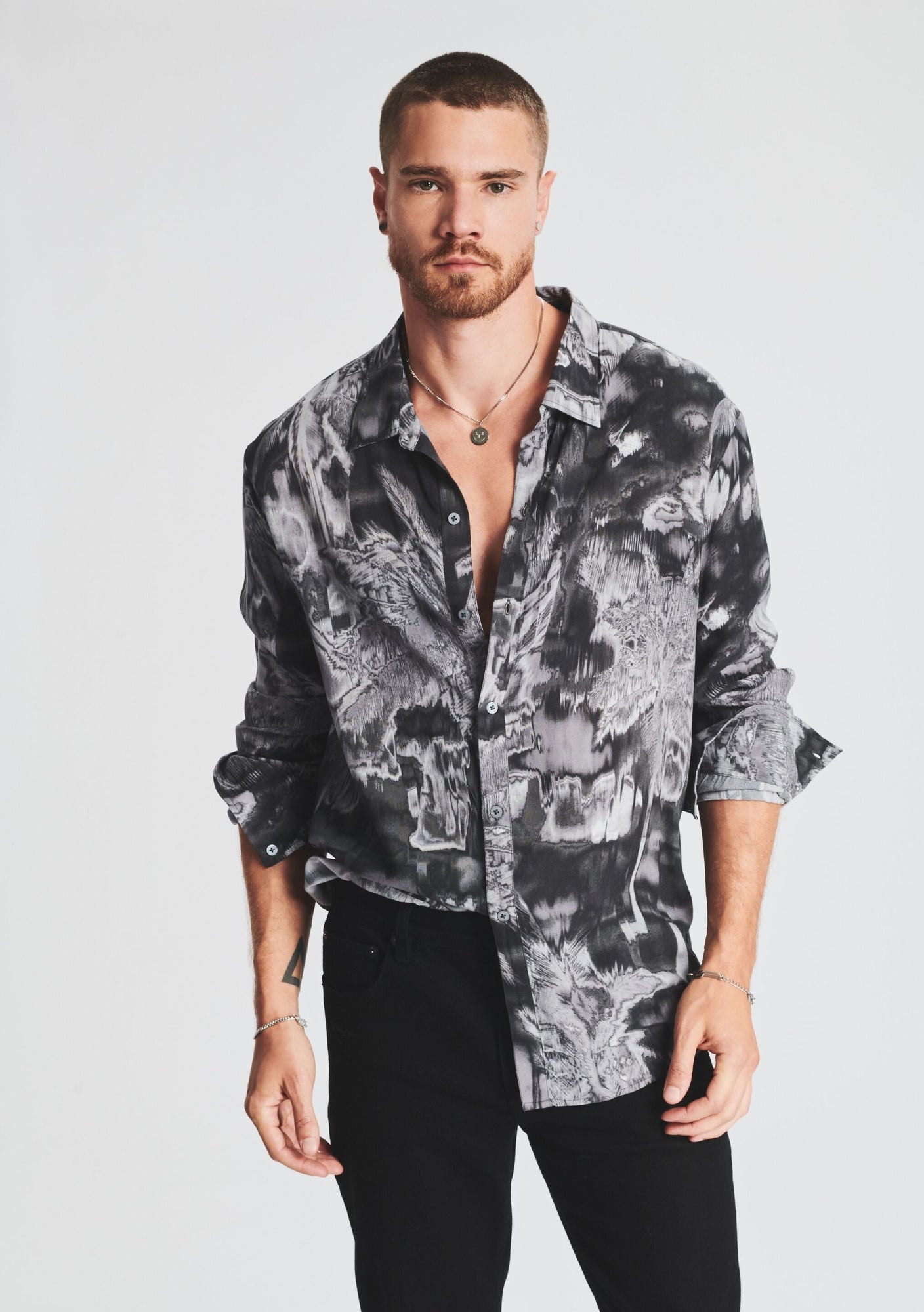 Mens | Lawson Button Down | Charcoal Palm