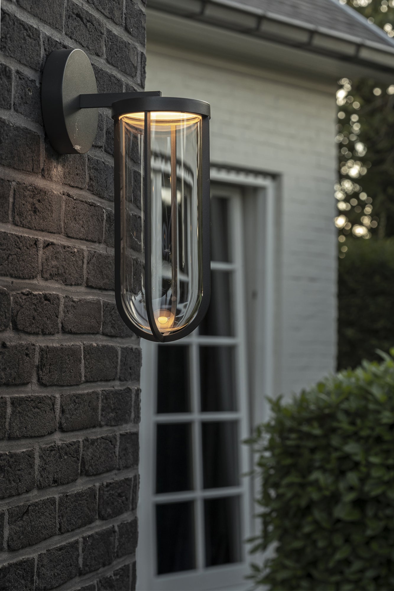 In Vitro Outdoor Wall 2700K | Terracotta