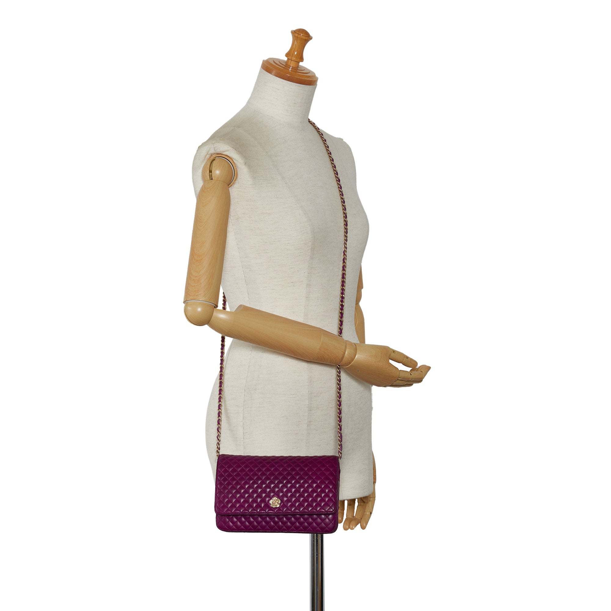 Chanel | Pre-Owned Camellia Wallet On Chain | Purple