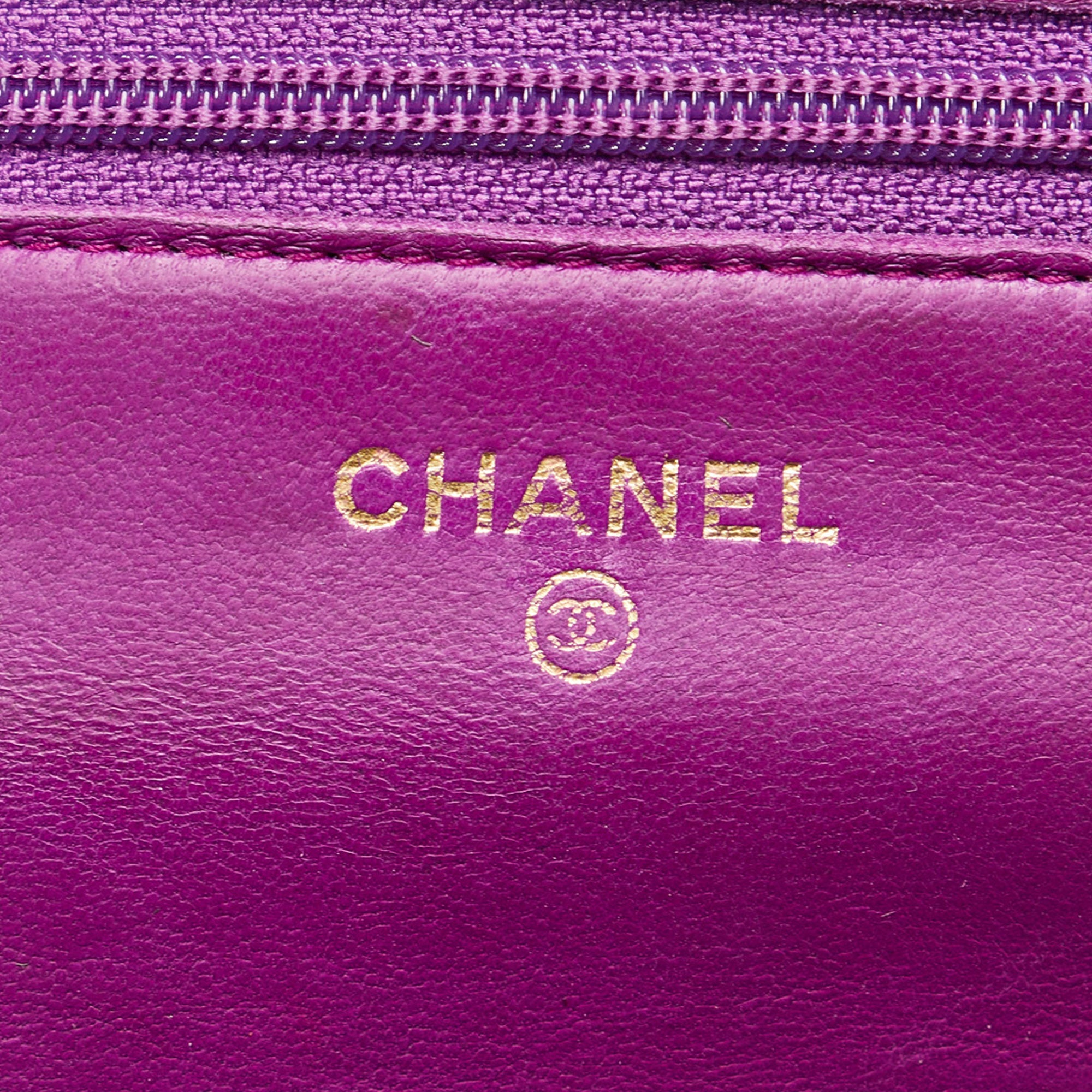 Chanel | Pre-Owned Camellia Wallet On Chain | Purple
