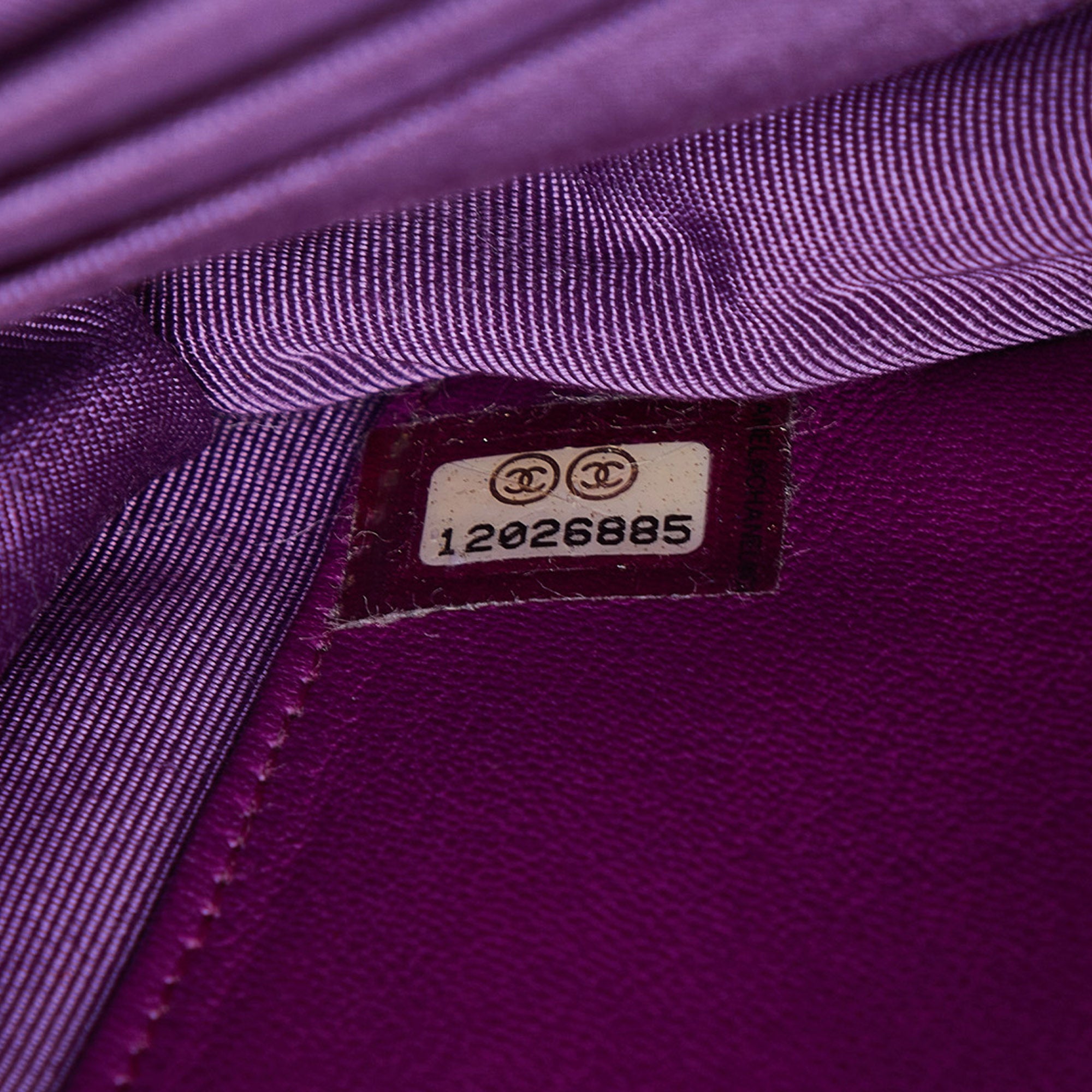 Chanel | Pre-Owned Camellia Wallet On Chain | Purple