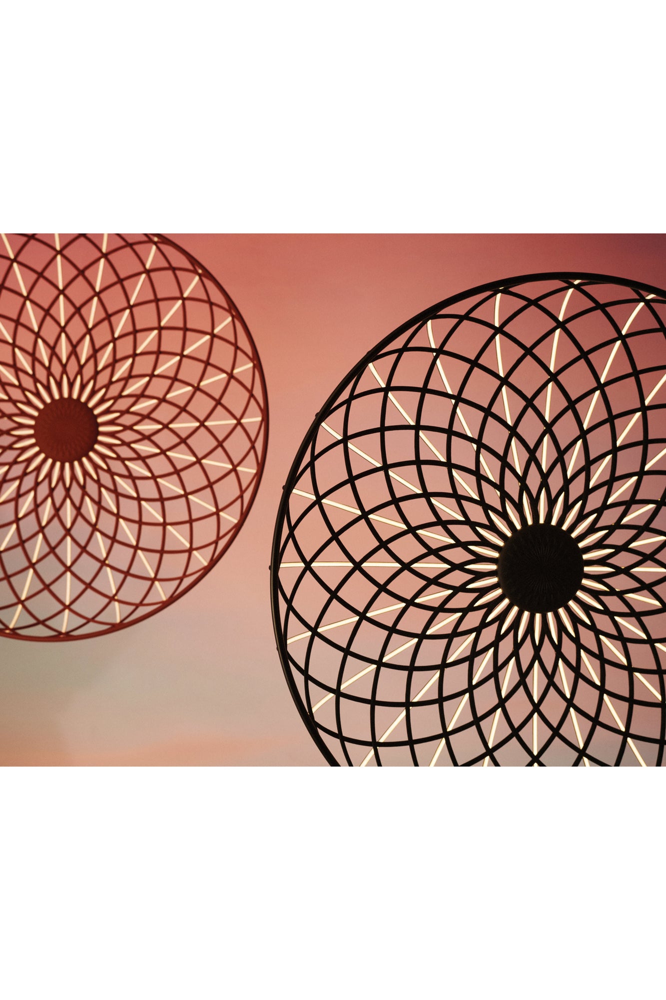 Skynest Ceiling | Red