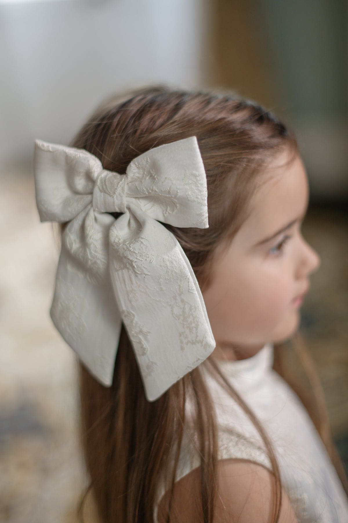 Girl | Eliza Petite Hair Bow | Ivory