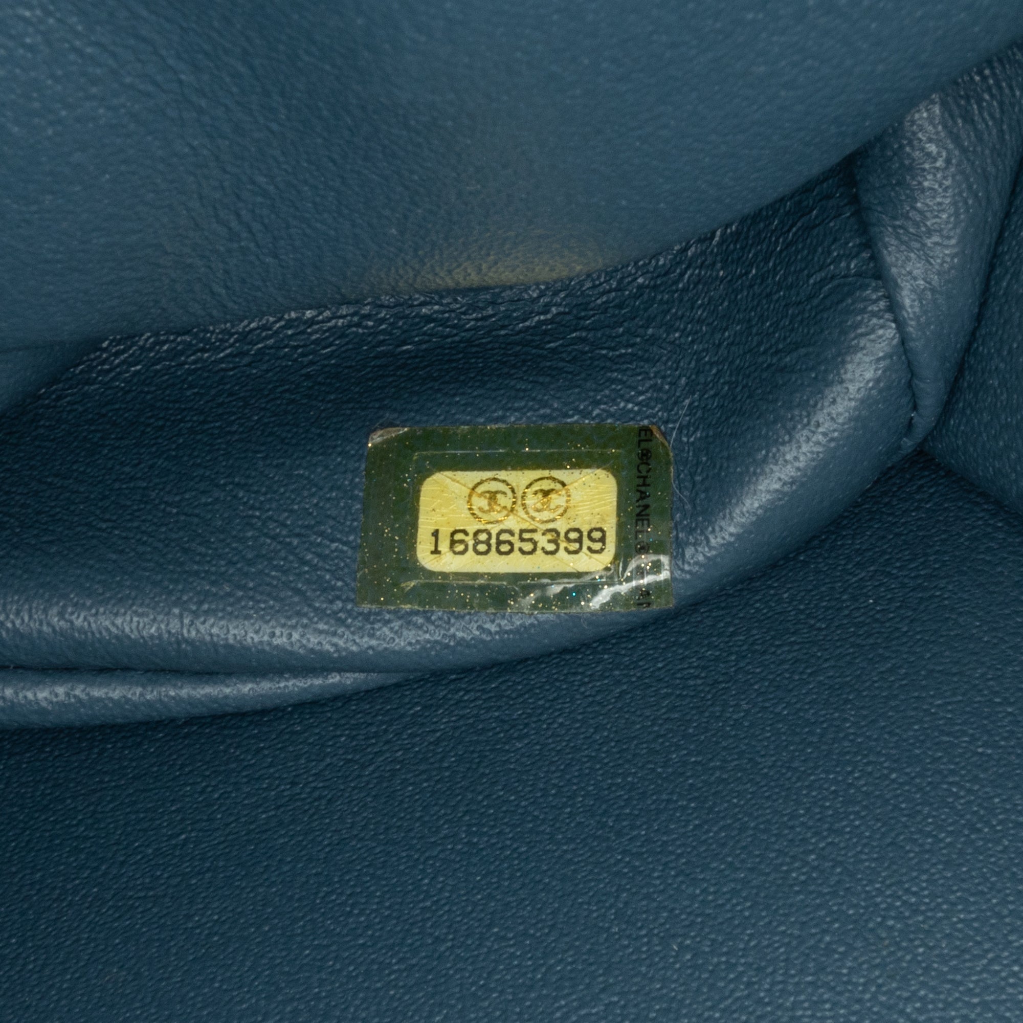 Chanel | Pre-Owned Jumbo Classic Lambskin Double Flap - III | Blue/Dark Blue