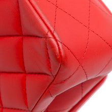 Chanel | Pre-Owned Medium Classic Lambskin Double Flap - II | Red