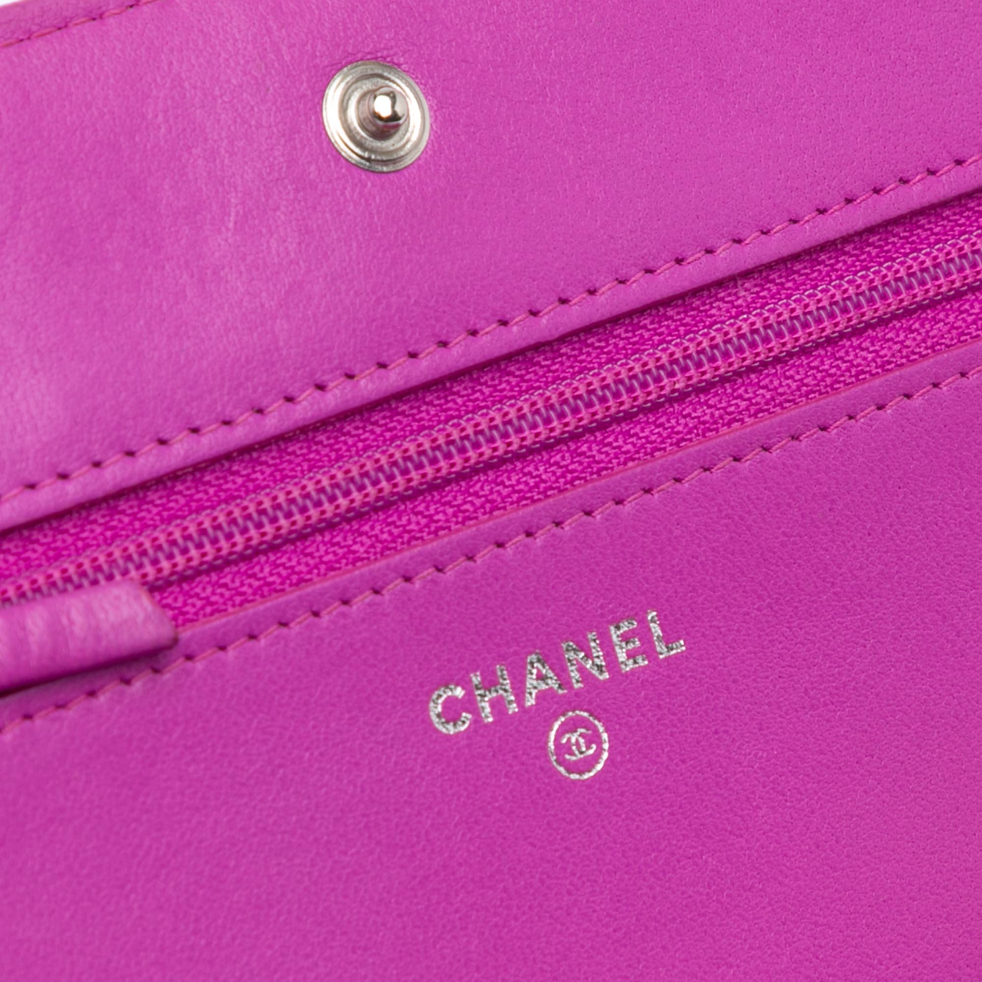 Chanel | Pre-Owned Lambskin Coco Boy Wallet On Chain | Purple/Magenta