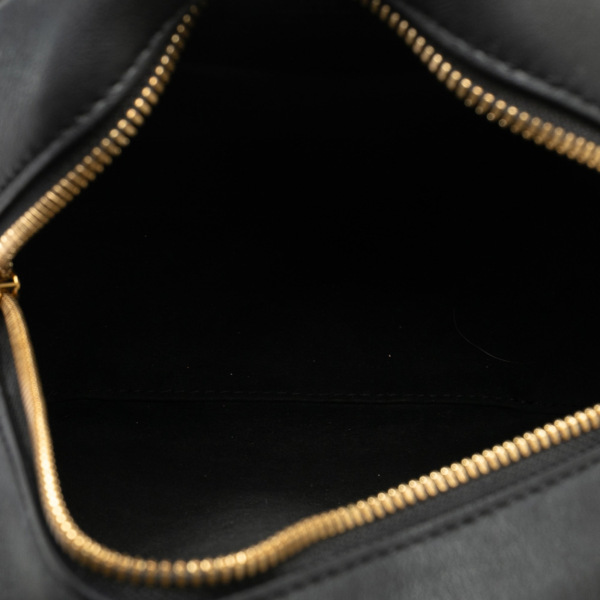 Louis Vuitton | Pre-Owned Monogram Vernis Boite Chapeau Souple MM | Black