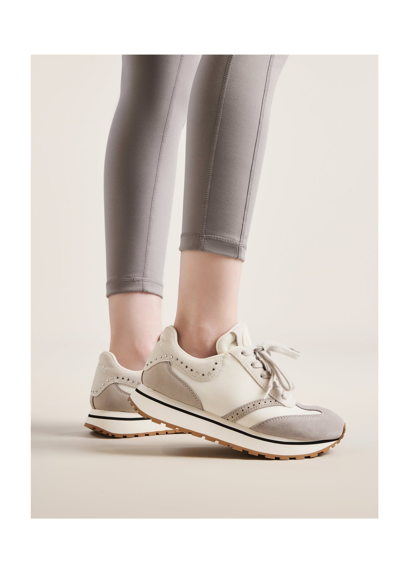 Featherlight Running Shoes | White