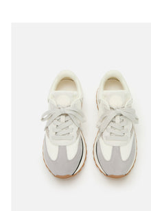 Featherlight Running Shoes | White