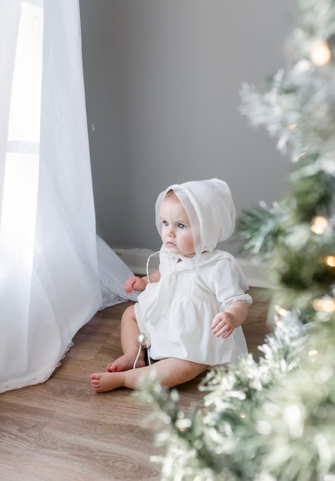 Unisex | Helenus Velour Romper | Ivory