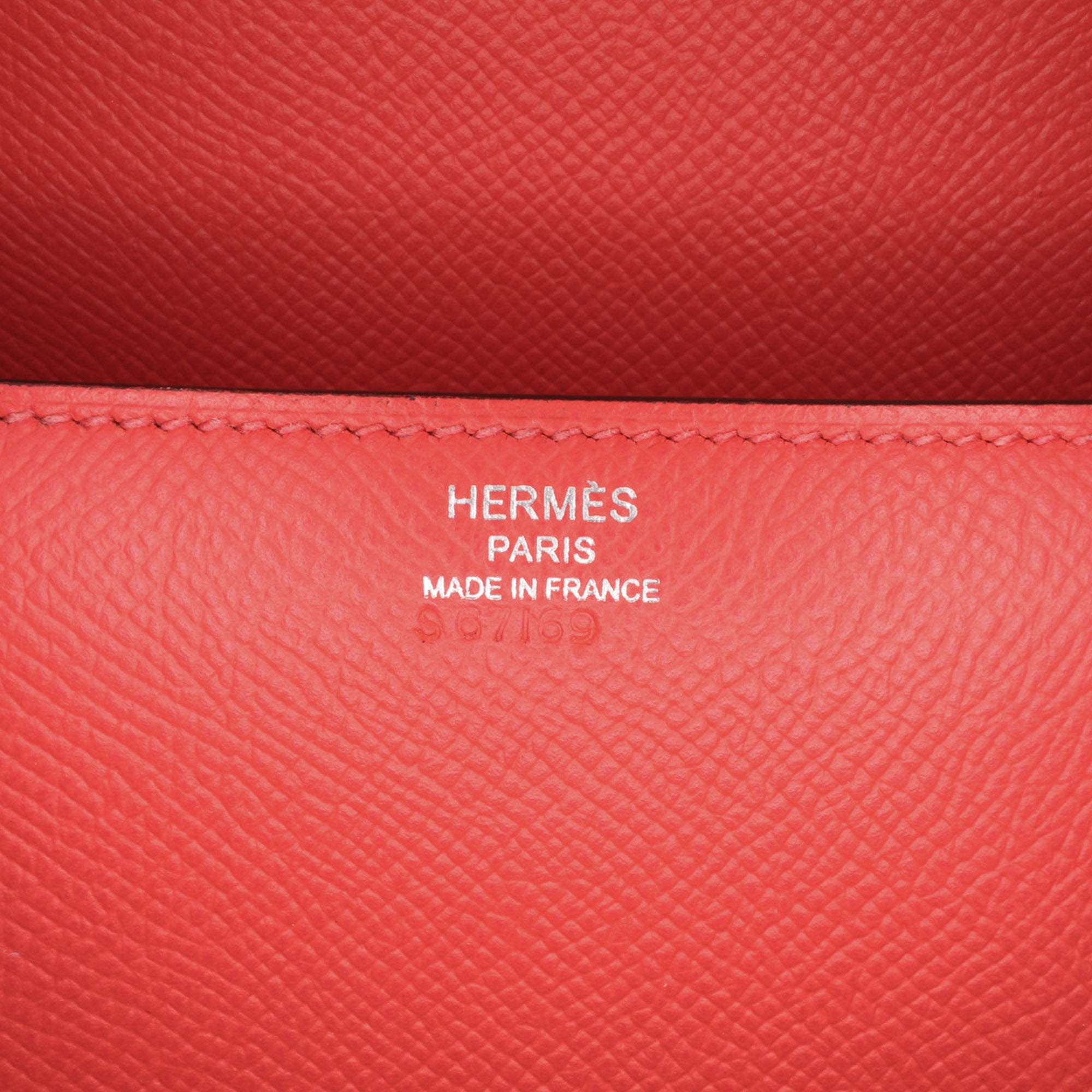 Hermes | Pre-Owned Epsom Cherche Midi Clutch 22 | Red
