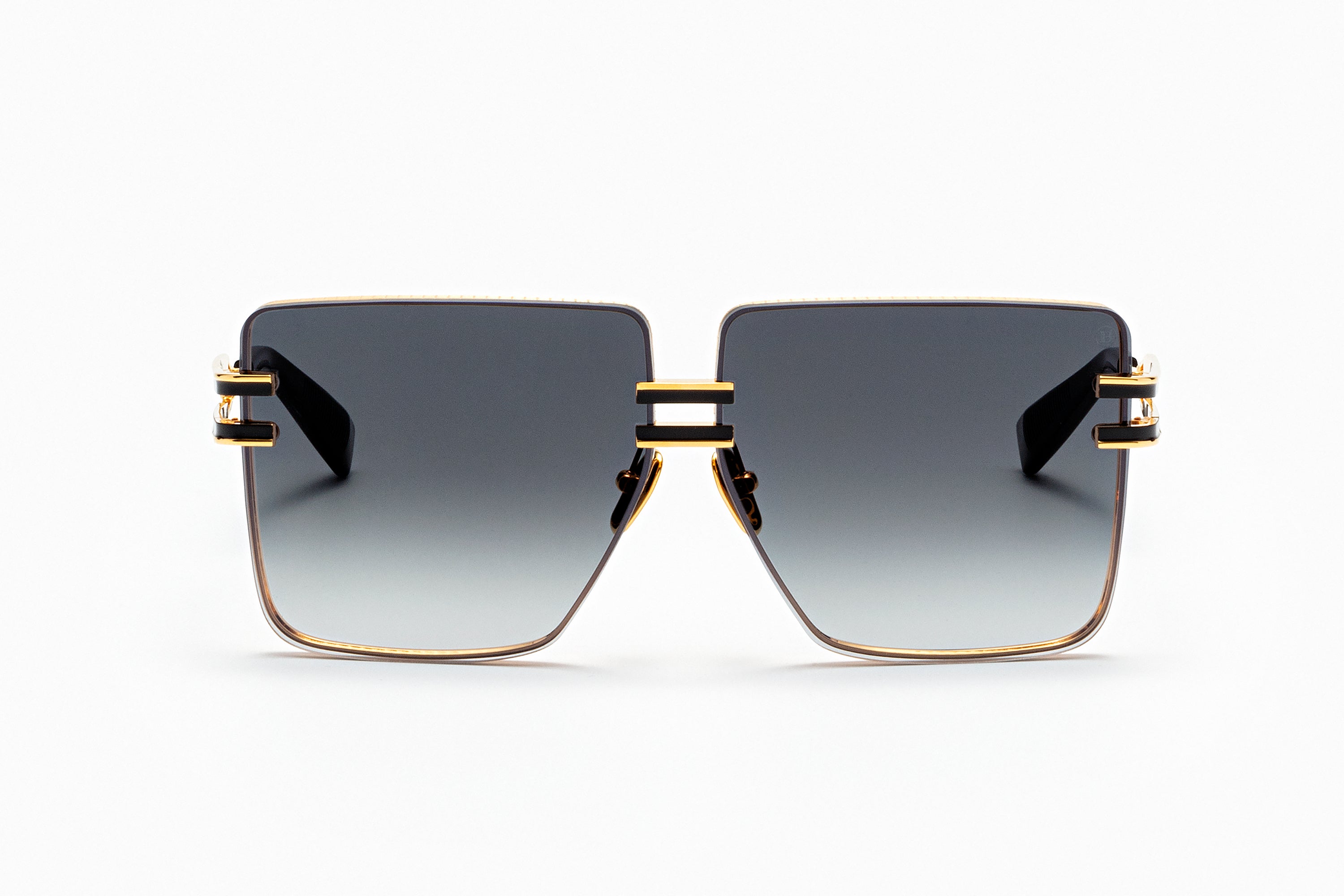 Womens | Gendarme Sunglass | Gold - Black | Dark Grey Gradient w/ Black Mirror