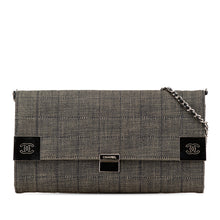 Chanel | Pre-Owned CC Choco Bar Denim Chain Flap | Gray