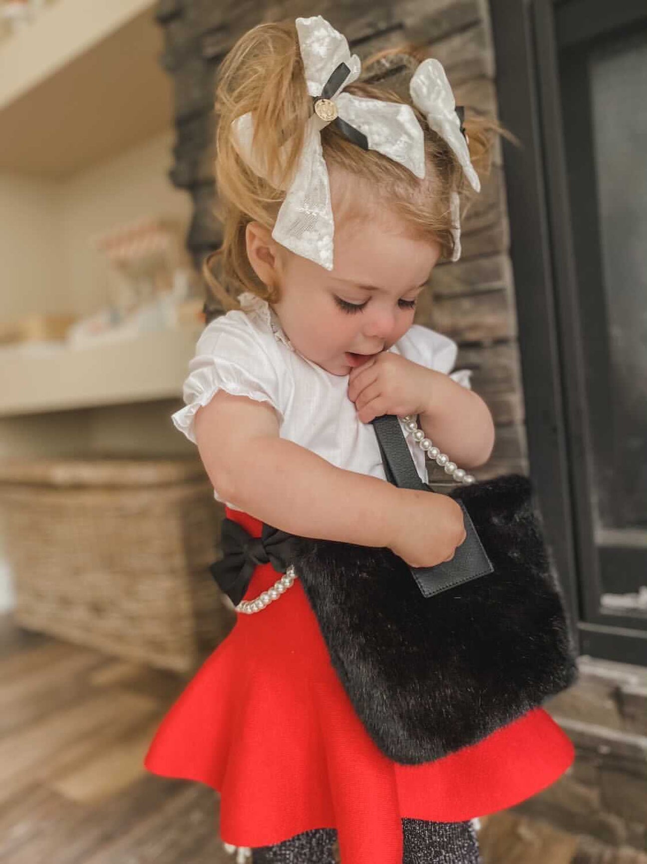 Girl | Embroidered Flower Hair Bows | White