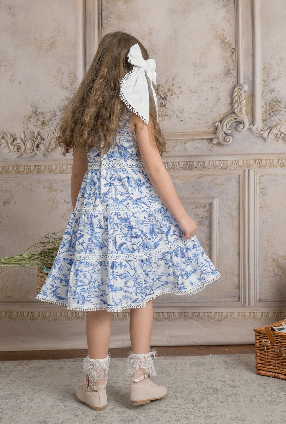 Girl | Jaylin and Linen Sleeveless Summer Dress | Blue x White