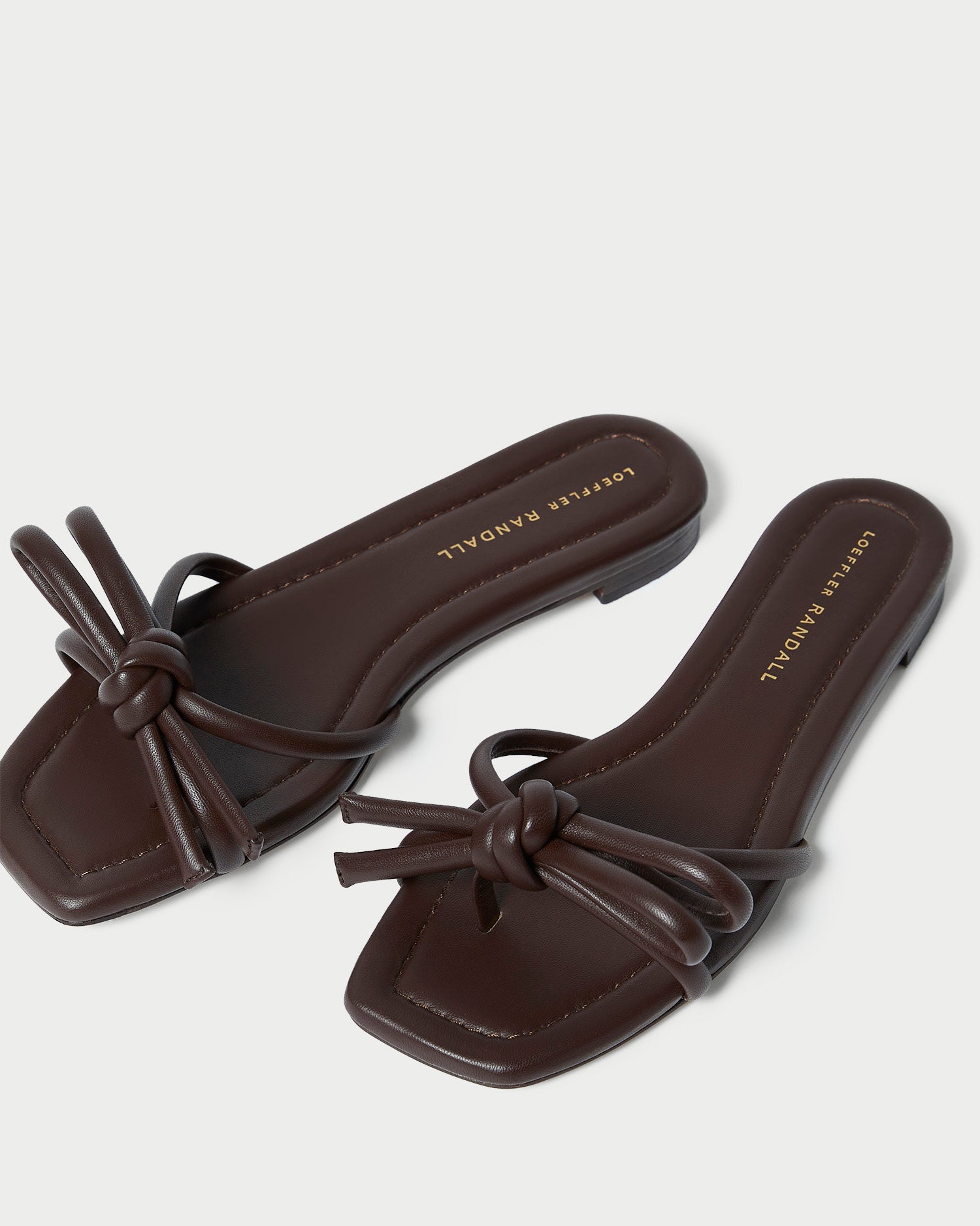 Color: Chocolate