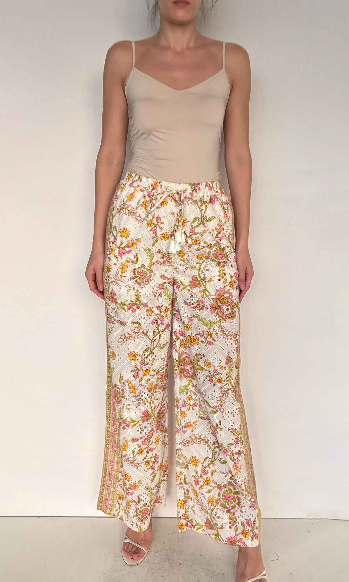 Womens | Aira Cotton Schiffli Pants | Off White
