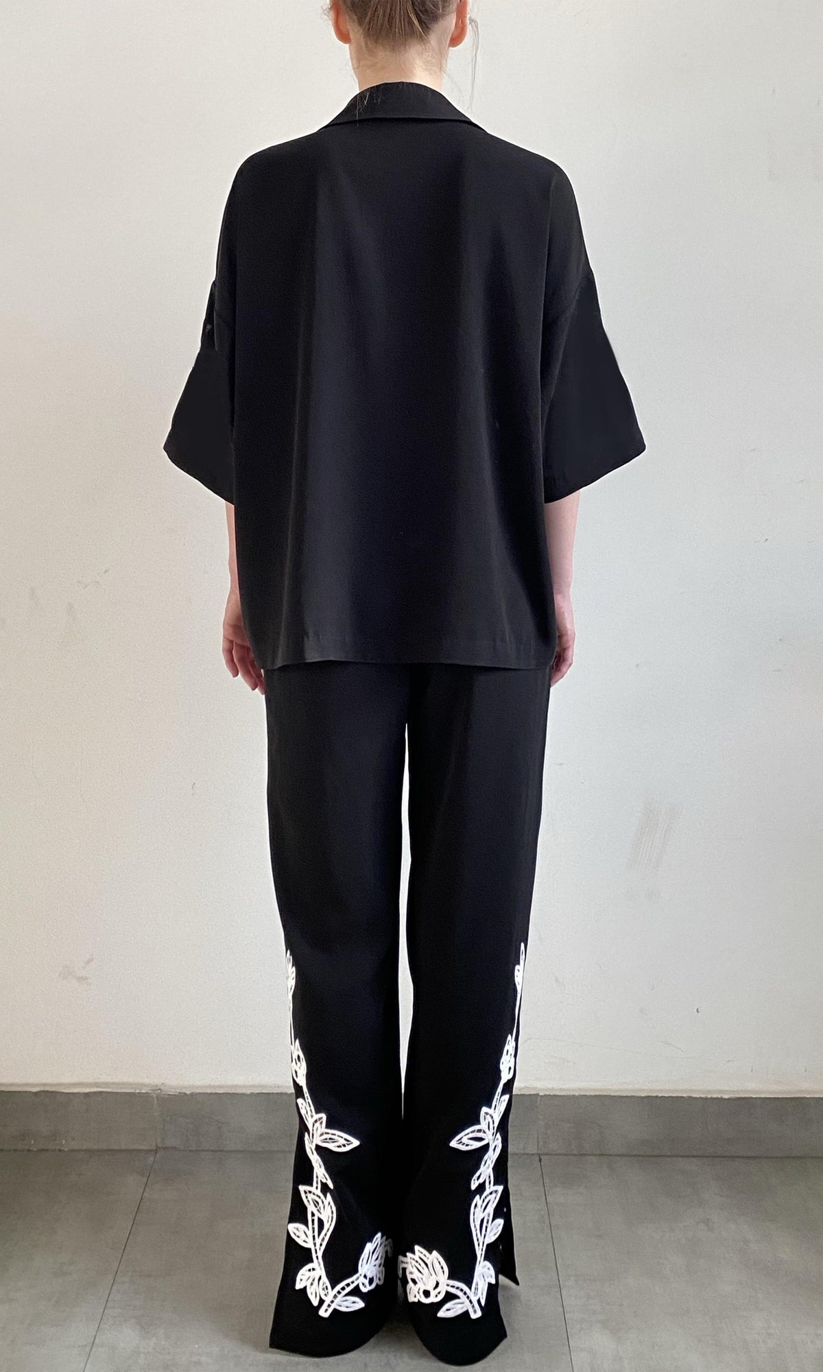 Womens | Daha Polyester Crepe Pants - II | Black White