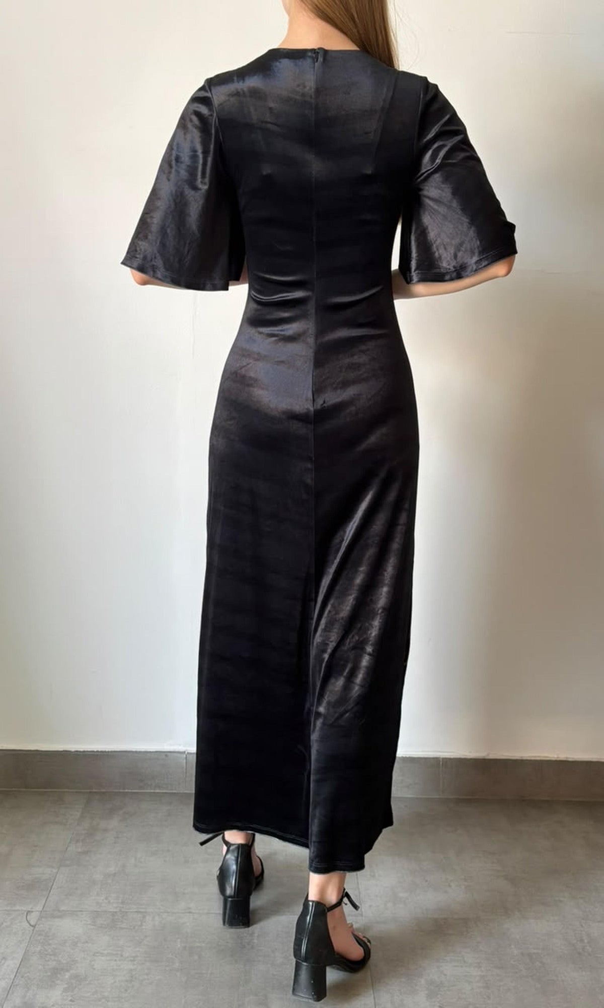 Womens | Inv Valvet Long Dress With Round Neck | Black