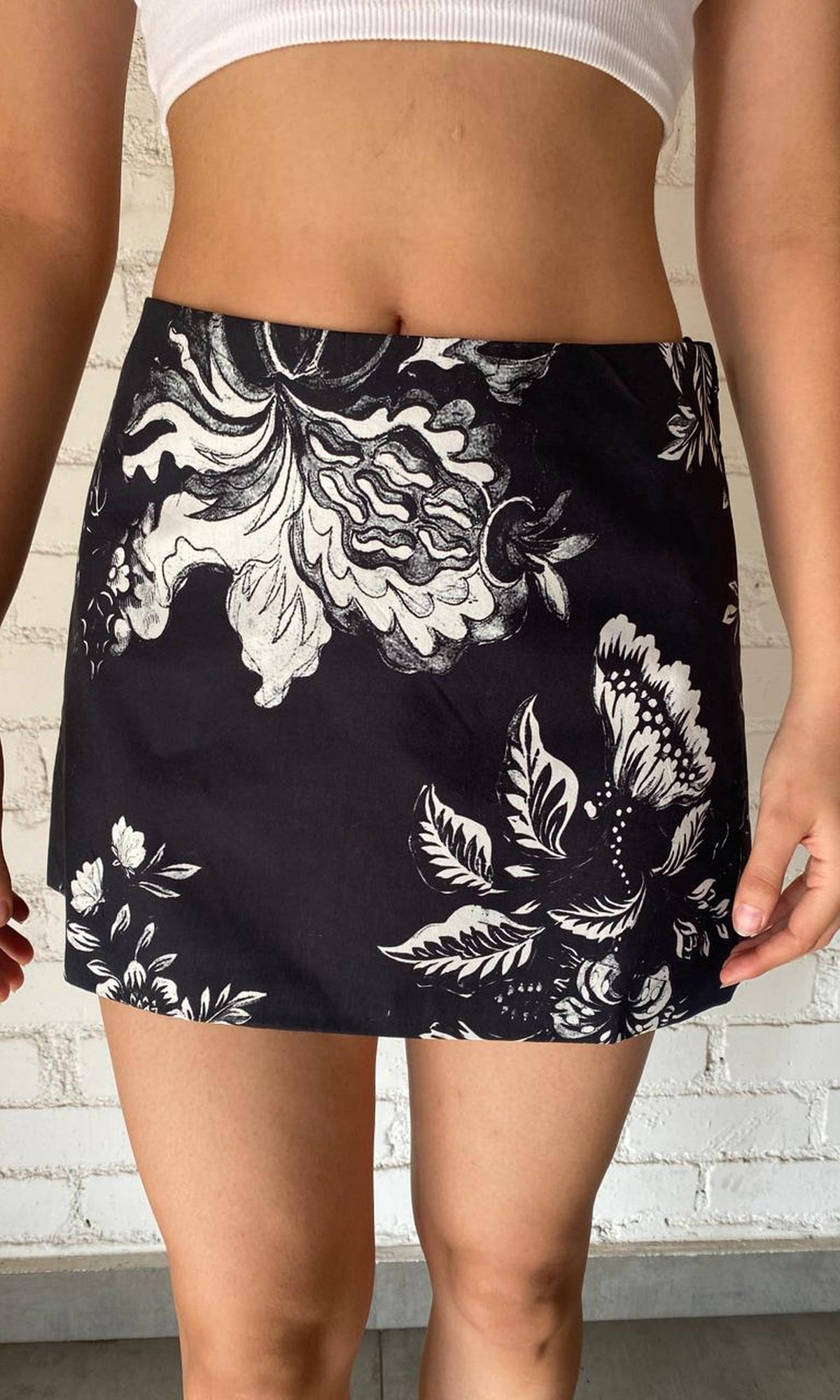 Womens | Inv Cotton Linen Short Skirt | Black Print
