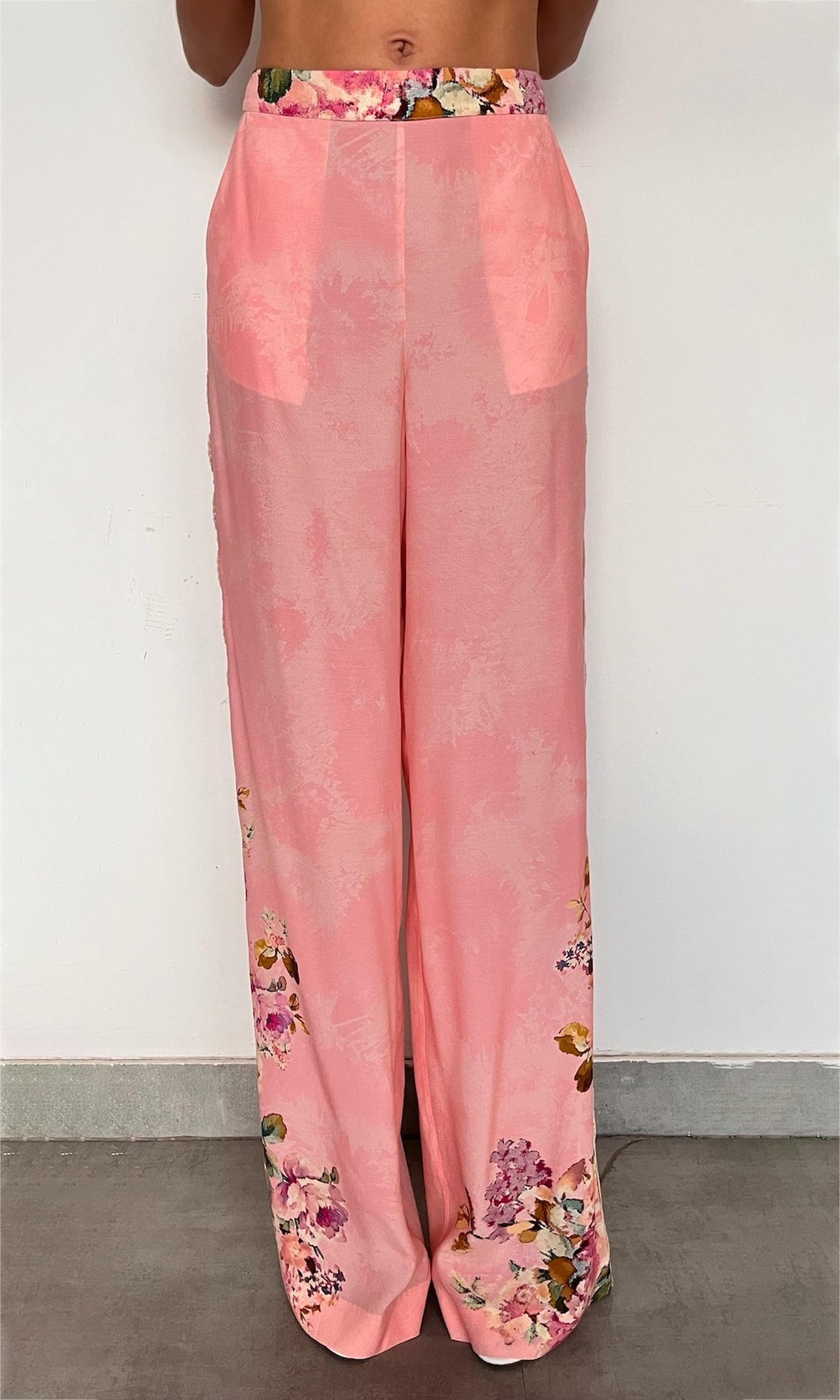 Hemant And Nandita | Niva Viscose Crepe Heavy + Flat Chiffon Straight Pants | Pink Floral