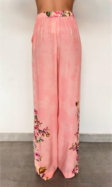 Hemant And Nandita | Niva Viscose Crepe Heavy + Flat Chiffon Straight Pants | Pink Floral