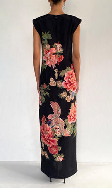 Hemant And Nandita | Rani Heavy Crepe Maxi Dress | Black