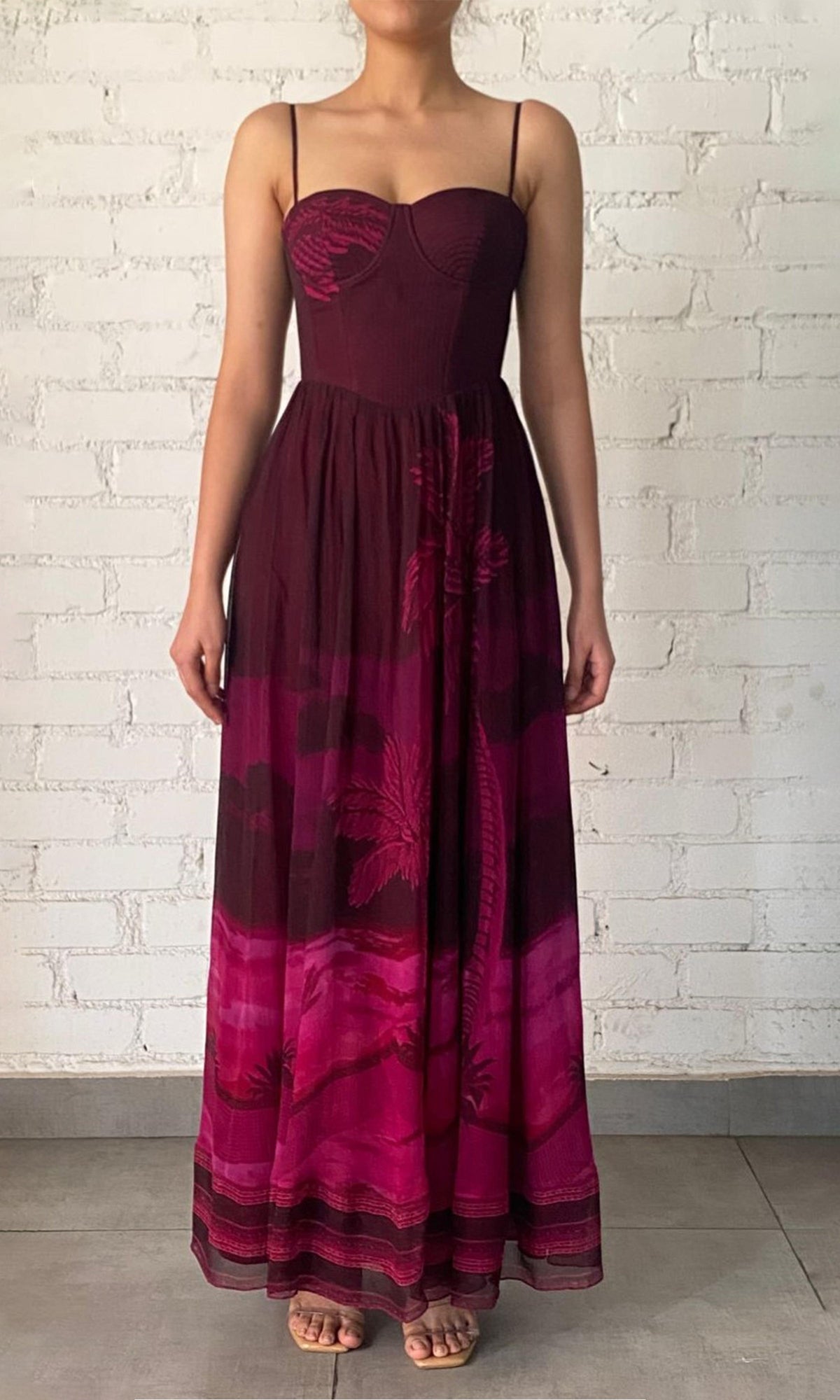 Womens | Soma Viscose Crinkle Chiffon Corsetted Long Dress | Burgundy