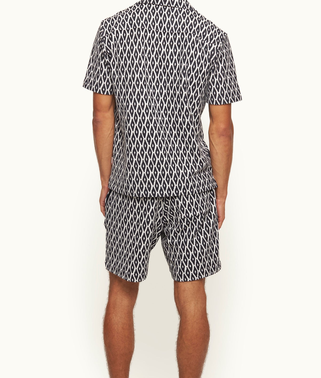 Howell Relaxed Fit Capri Collar Geometric Jacquard Towelling Shirt | Night Iris