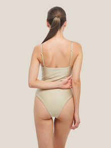 Lady One Piece | Champagne