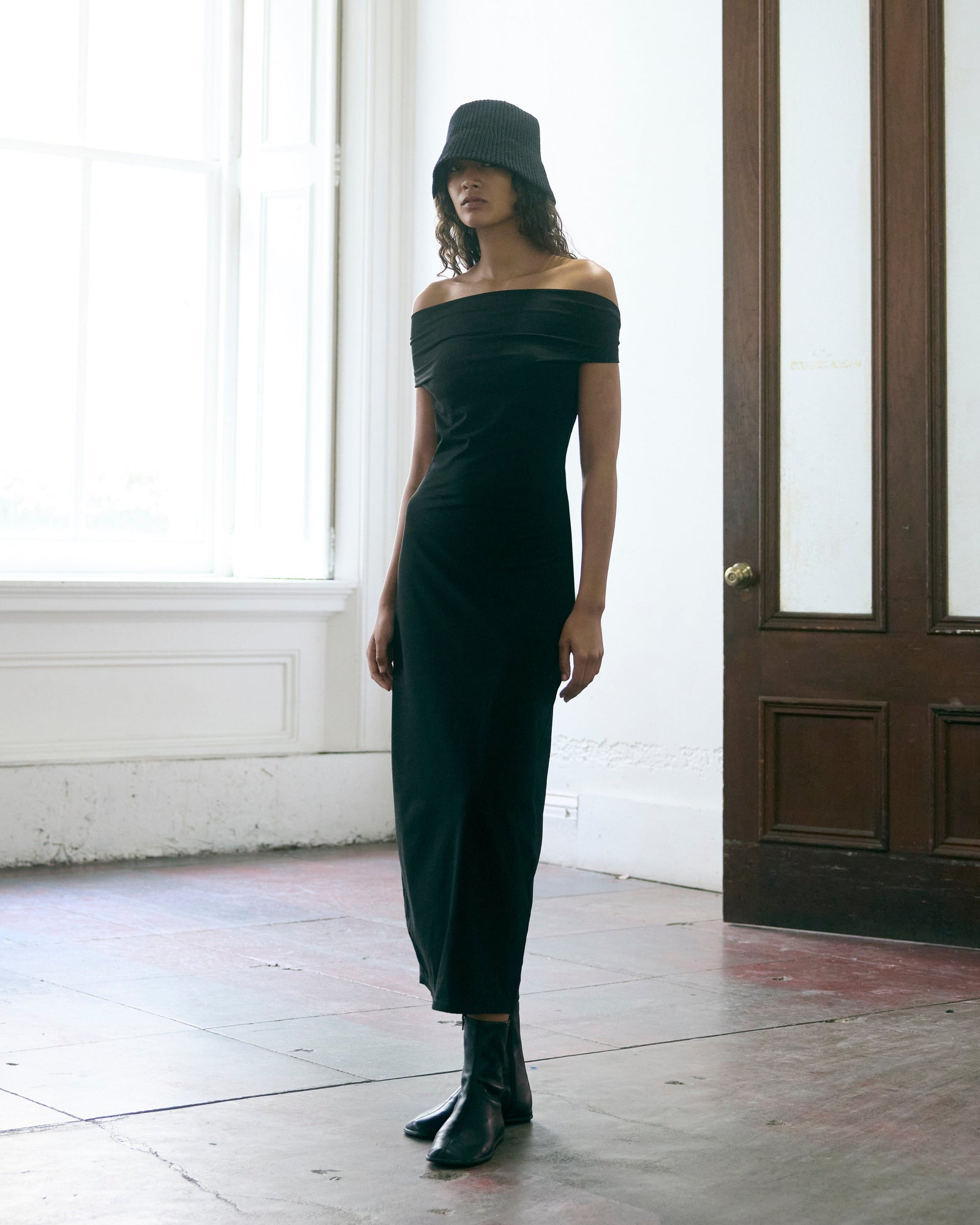 Summer | Iryna Asymmetric Off-Shoulder Dress in Size Small