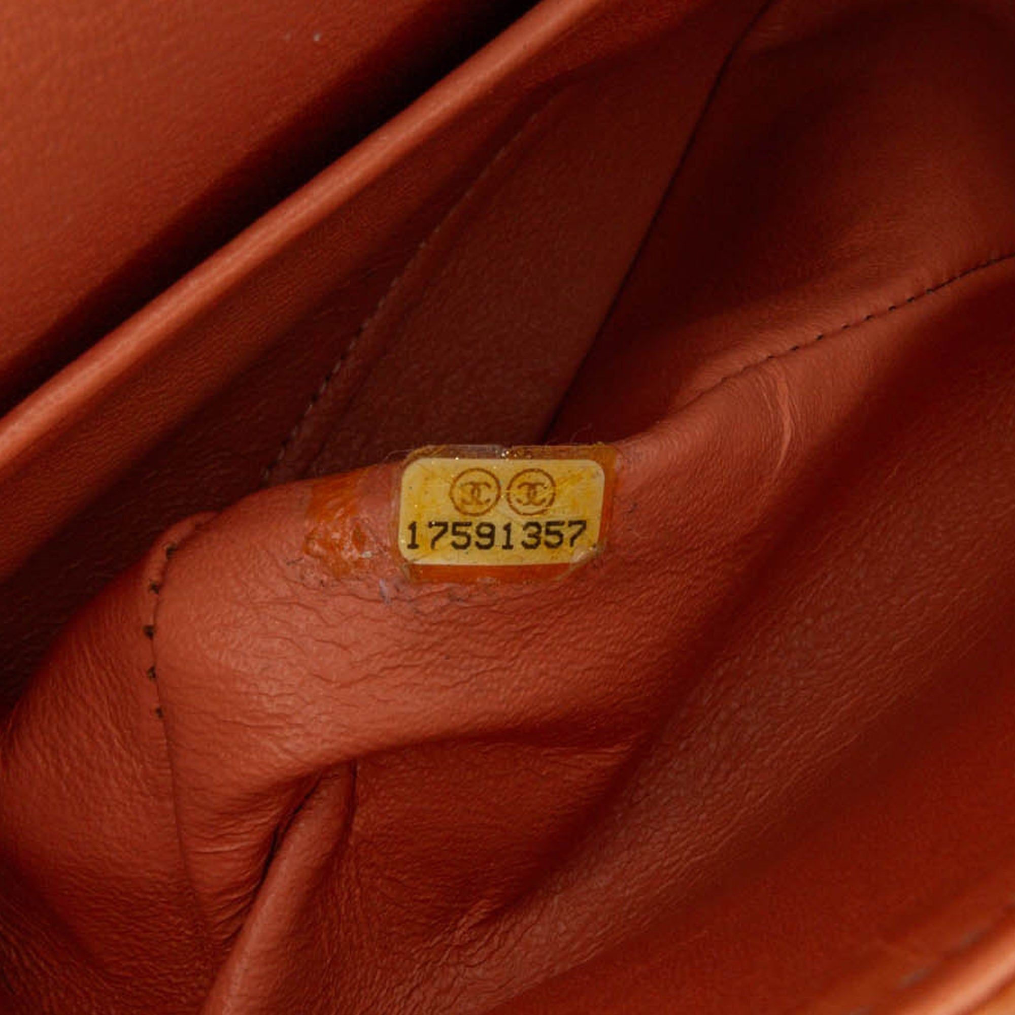 Chanel | Pre-Owned Medium Classic Caviar Double Flap | Orange/Peach