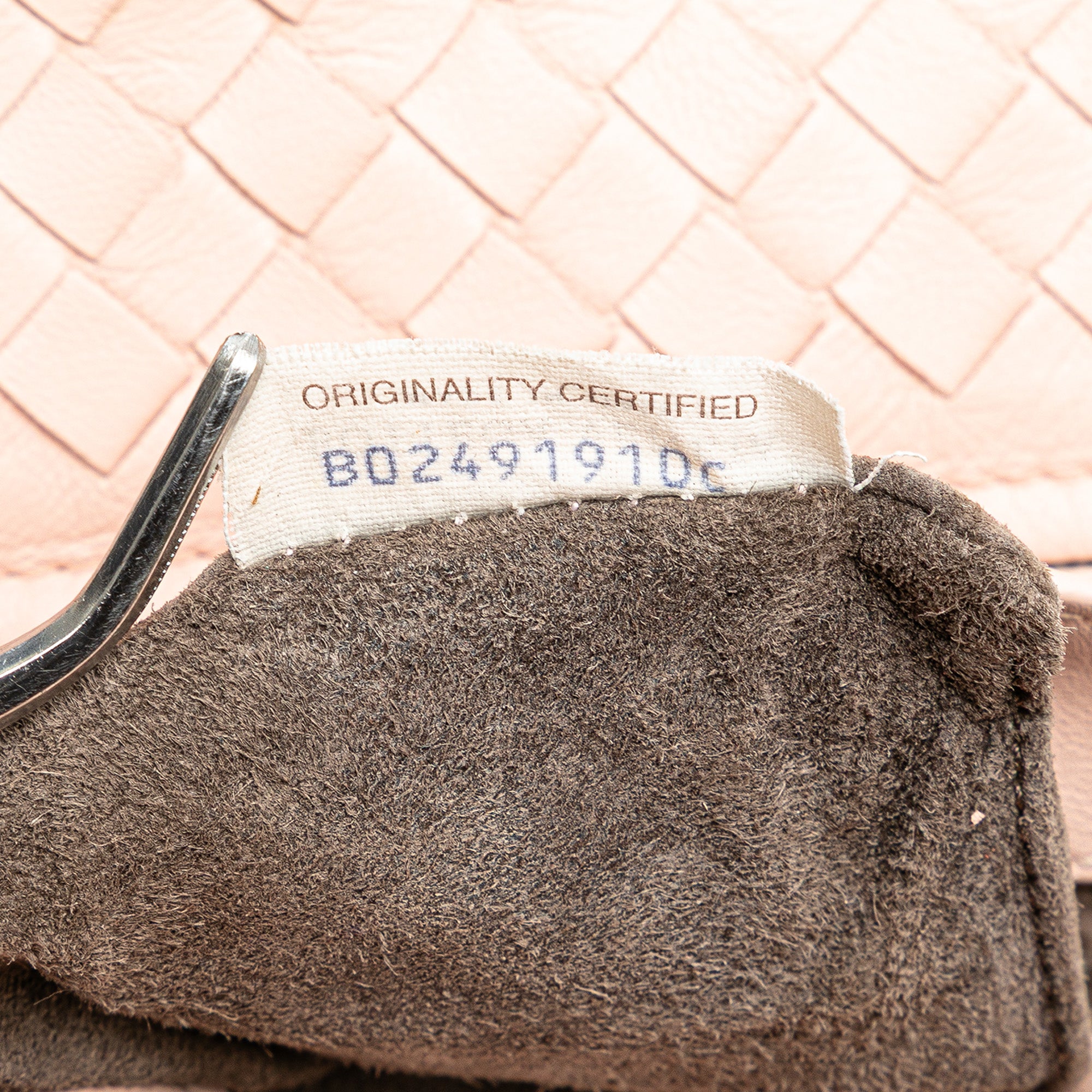 Bottega Veneta | Pre-Owned Leather Intrecciato Chain Flap Crossbody | Pink/Light Pink