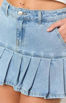 Julia Pleated Denim Mini Skirt | Light Wash