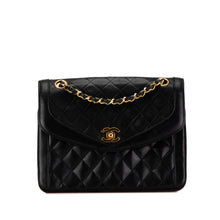 Chanel | Pre-Owned CC Quilted Lambskin Diana Single Flap | Black