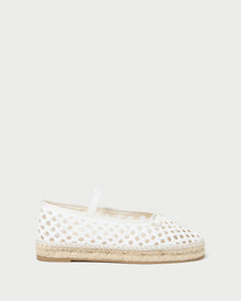 Color: White