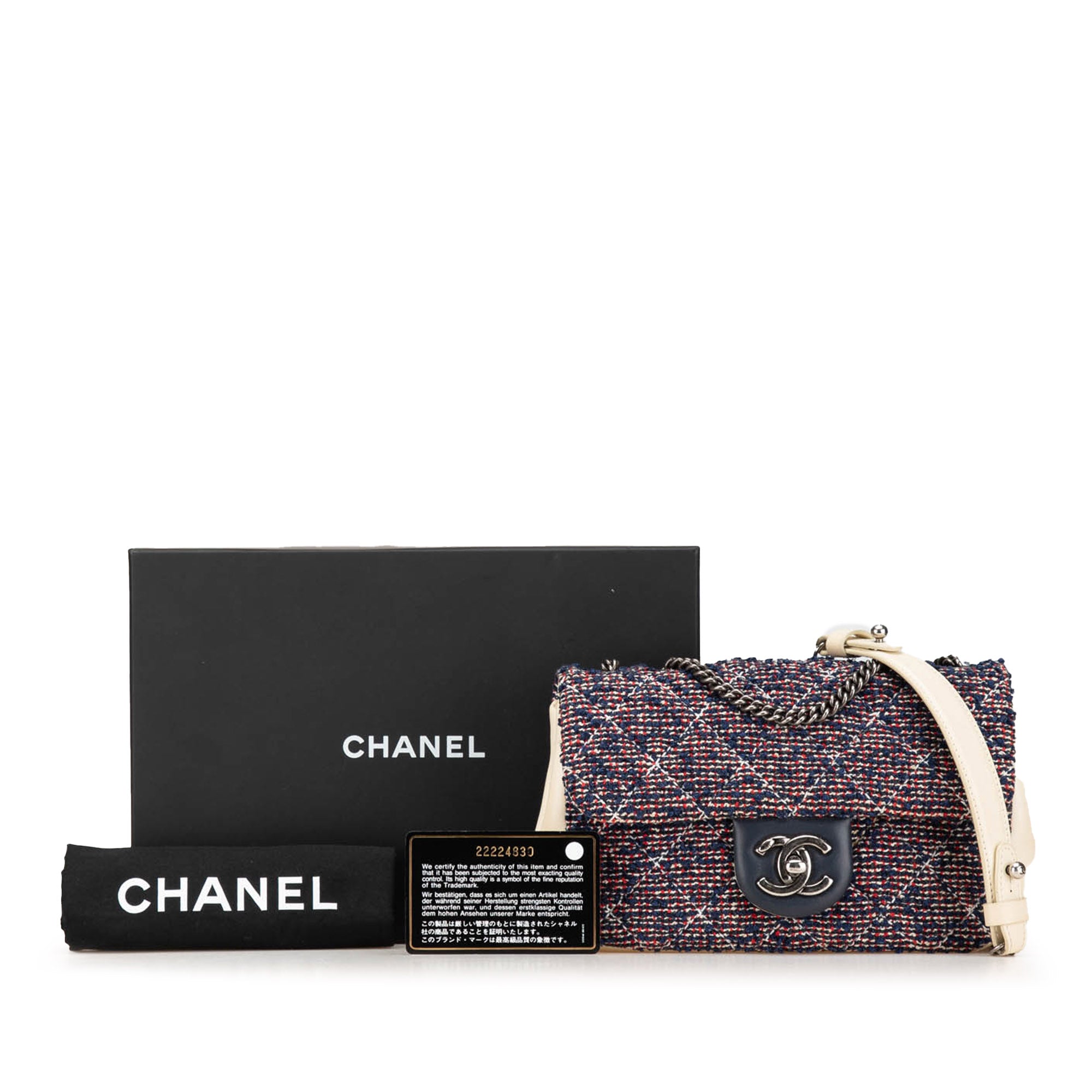 Chanel | Pre-Owned Mini Rectangular Tweed Single Flap | BlueWhite/Ivory