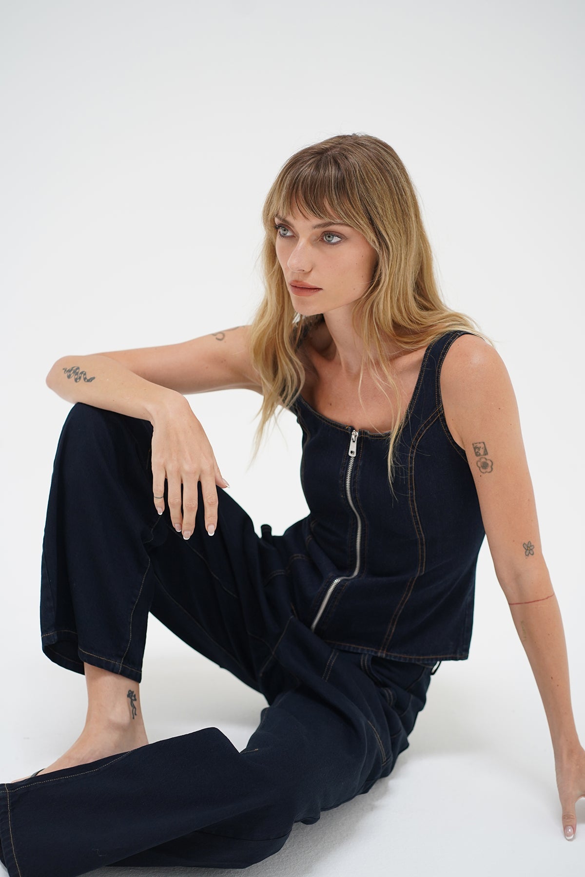LNA Cross Creek Pant in raw look denim