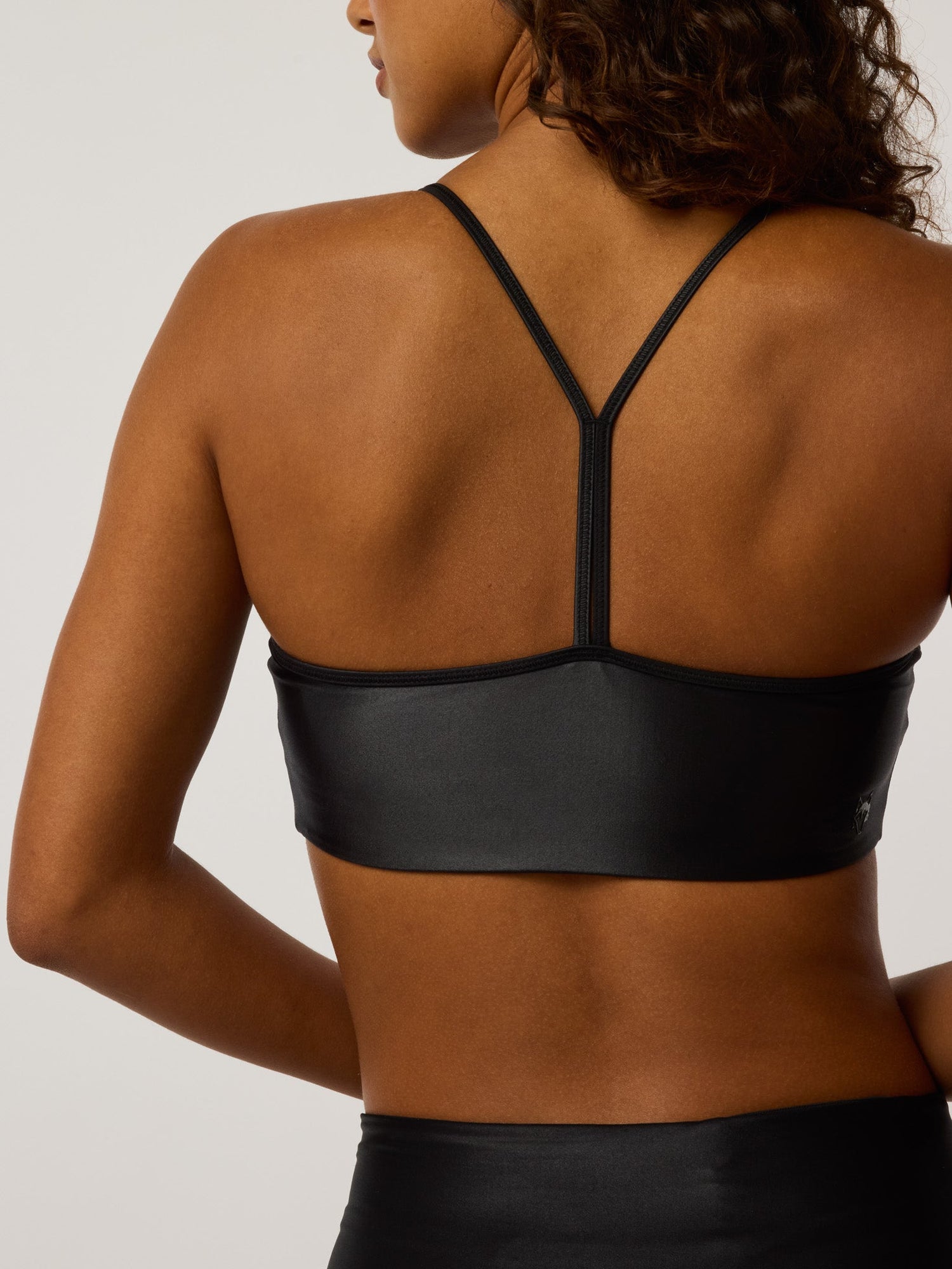 Women | Divina Sports Bra | Shepherd