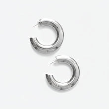 Minetta Hoop Earrings | Sterling Silver