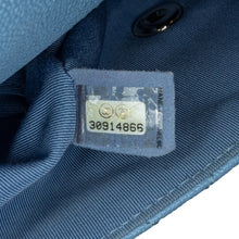 Chanel | Pre-Owned CC Quilted Caviar Single Flap | Blue/Light BlueBrown/Beige