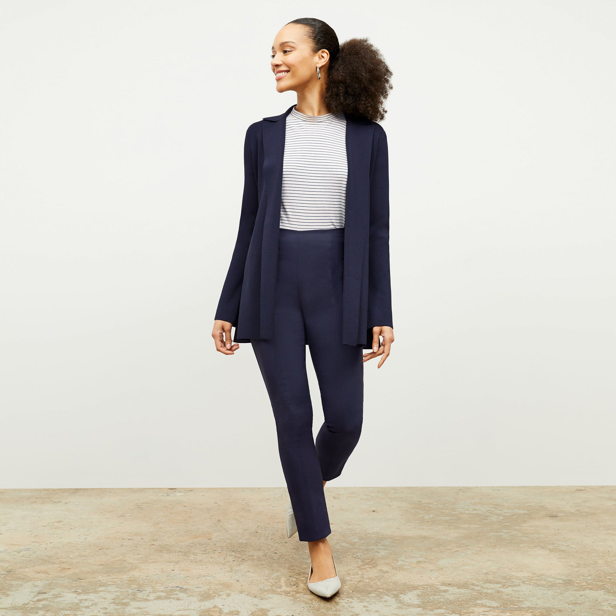 Front image of a woman wearing the Merritt Jardigan in Navy | Exclude